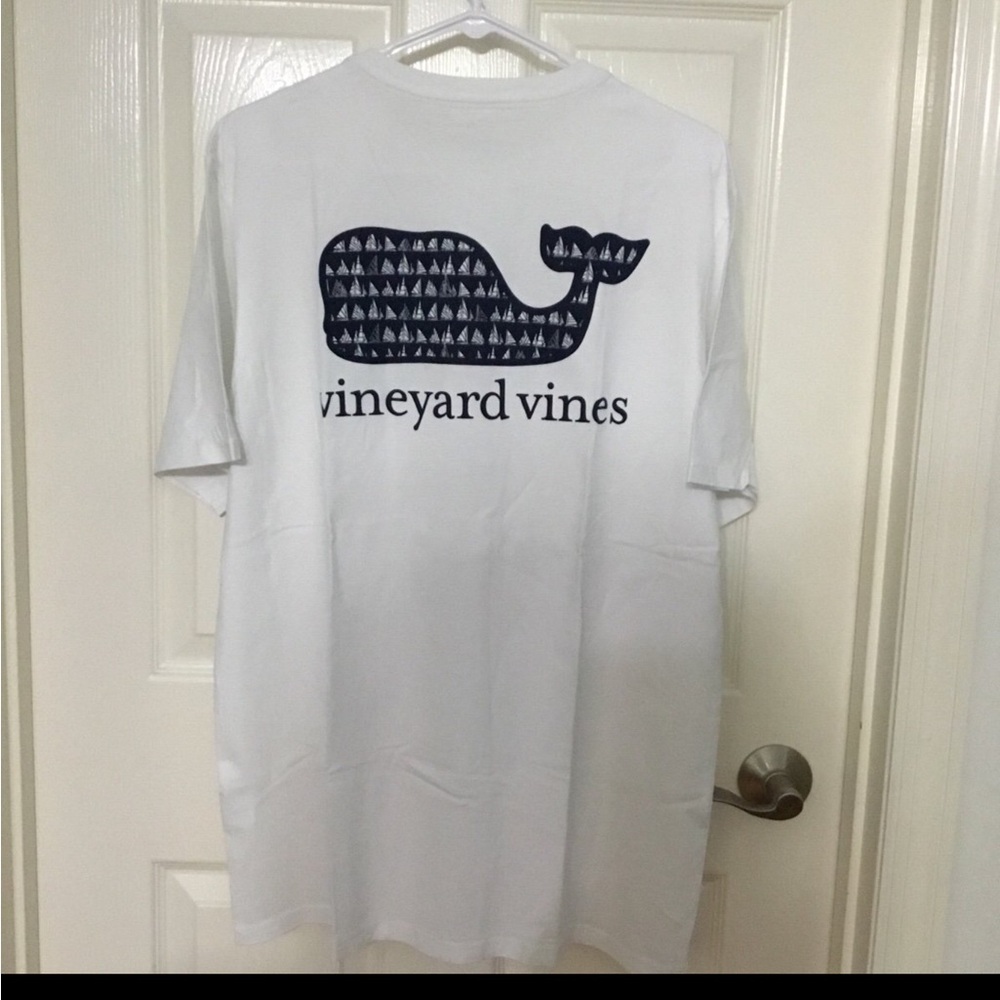 Vineyard Vines Boat Parade Whale White Short Sleeve Tee Size XL